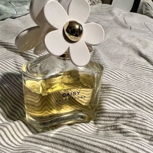 Marc Jacobs perfume